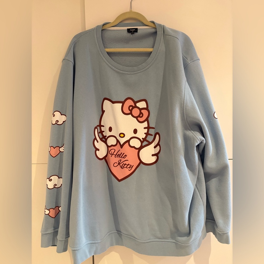 NGOrder Hello Kitty Angel Heart Sweatshirt